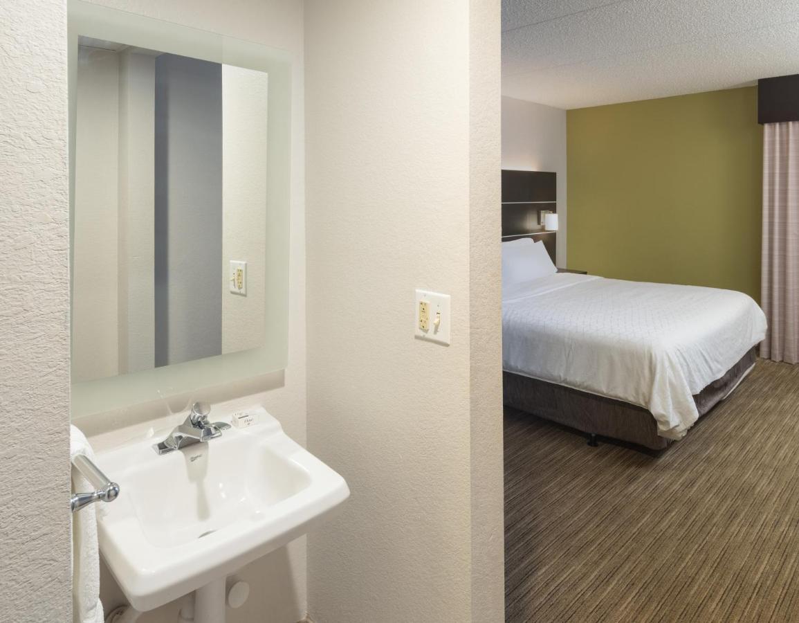 Holiday Inn Express Rochester - Greece By Ihg מראה חיצוני תמונה