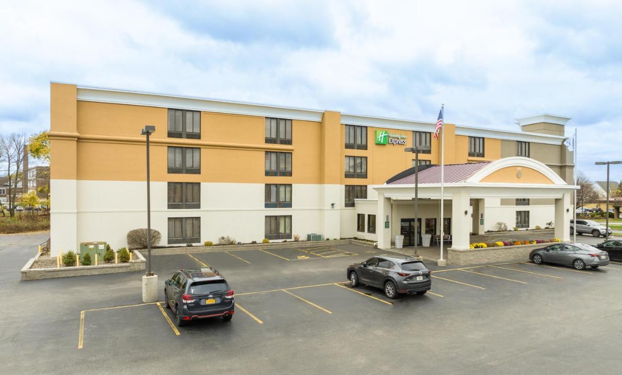 Holiday Inn Express Rochester - Greece By Ihg מראה חיצוני תמונה