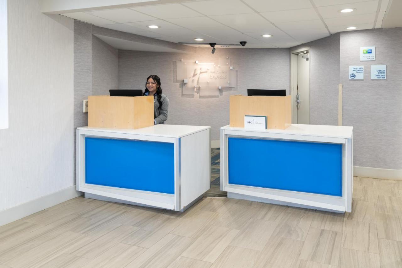 Holiday Inn Express Rochester - Greece By Ihg מראה חיצוני תמונה