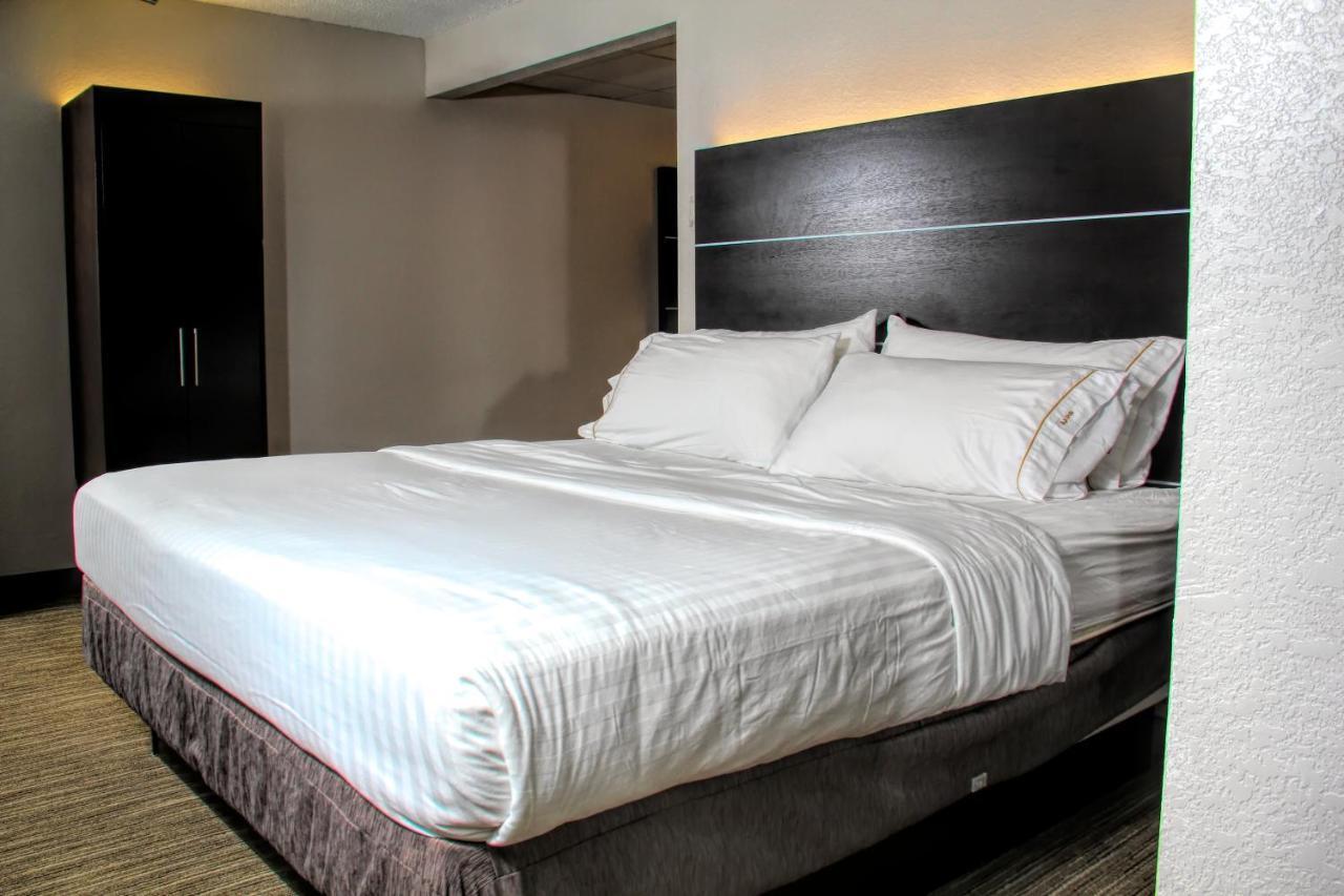 Holiday Inn Express Rochester - Greece By Ihg מראה חיצוני תמונה
